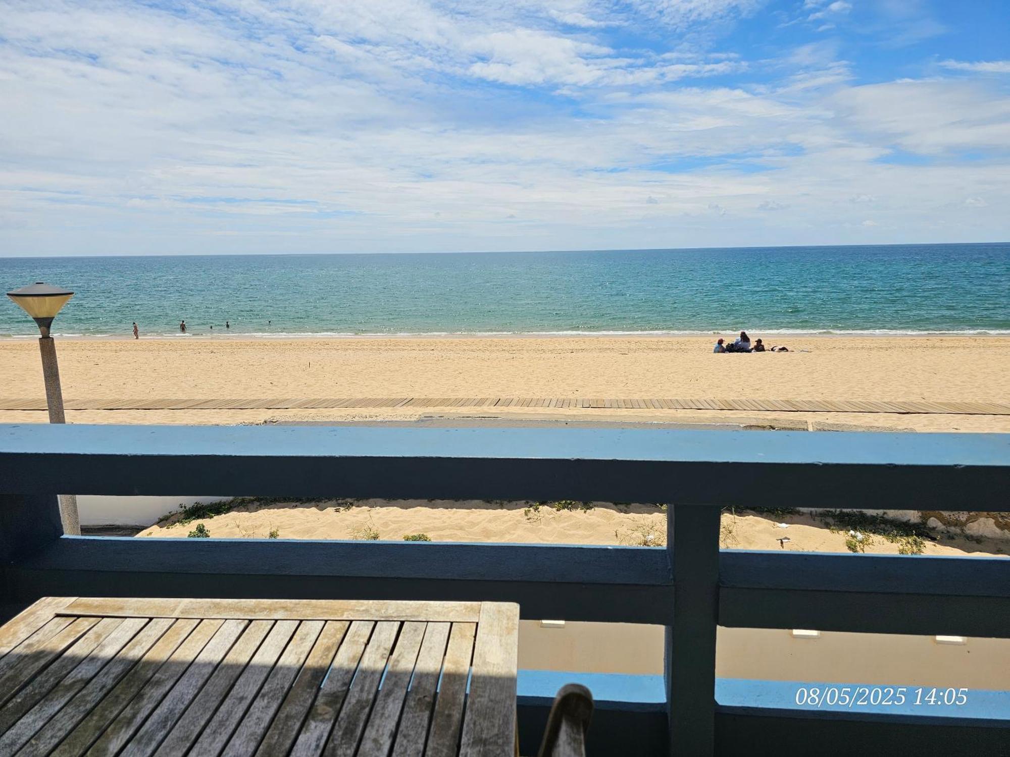 Blife Vistaya Private Apartment Faro Bagian luar foto