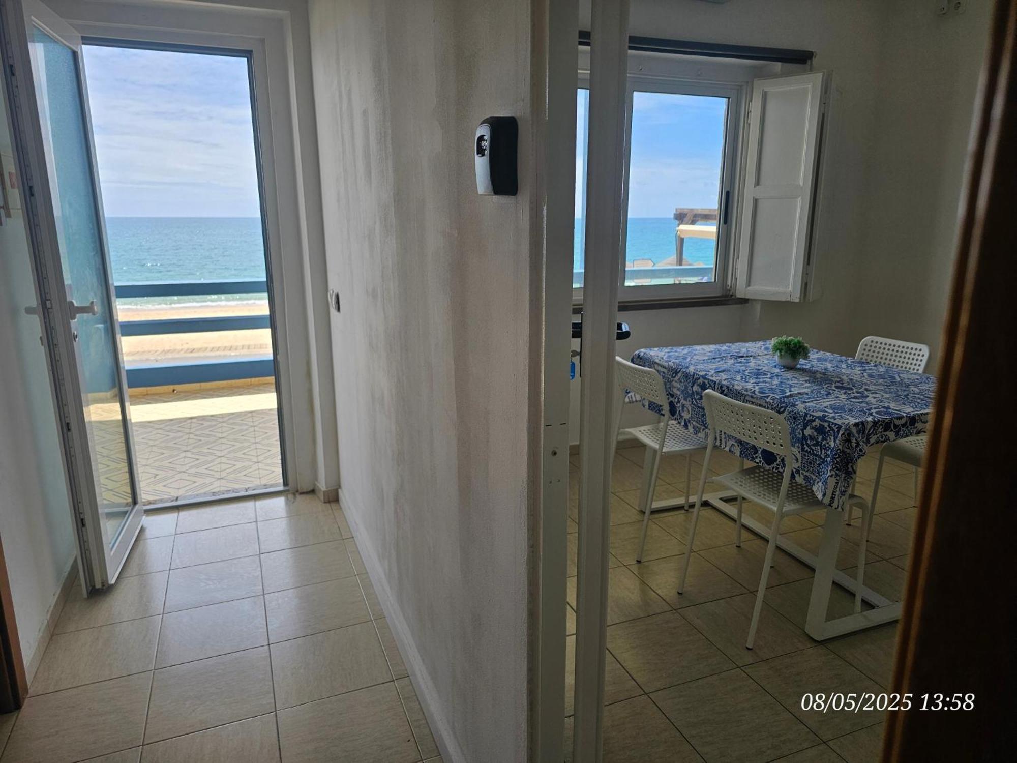 Blife Vistaya Private Apartment Faro Bagian luar foto